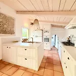 Solea Avec Petit Bassin Et Proche Plages * Sanary-sur-Mer
